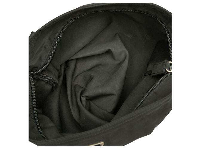 Prada Borsa Crossbody in Tessuto Nero con Cerniera - vista 4