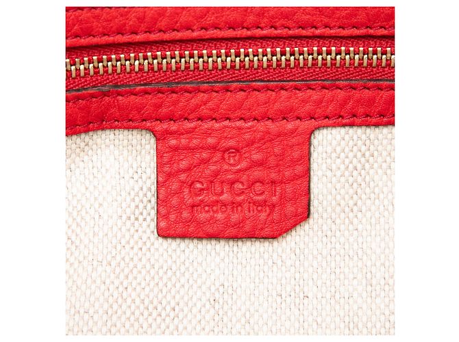 Bolsa de Ombro Gucci Soho com Corrente e Zíper em Couro de Bezerro Vermelho - vista 5