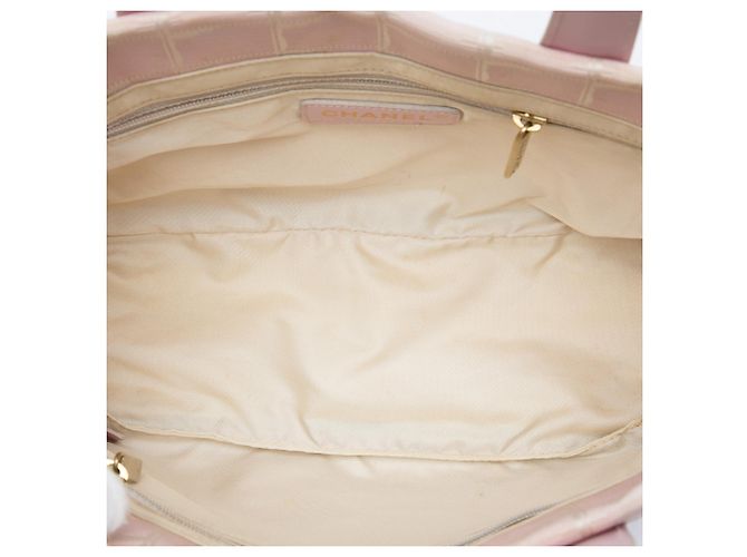 Chanel Pink New Travel Line Nylon Tote - Ansicht 4