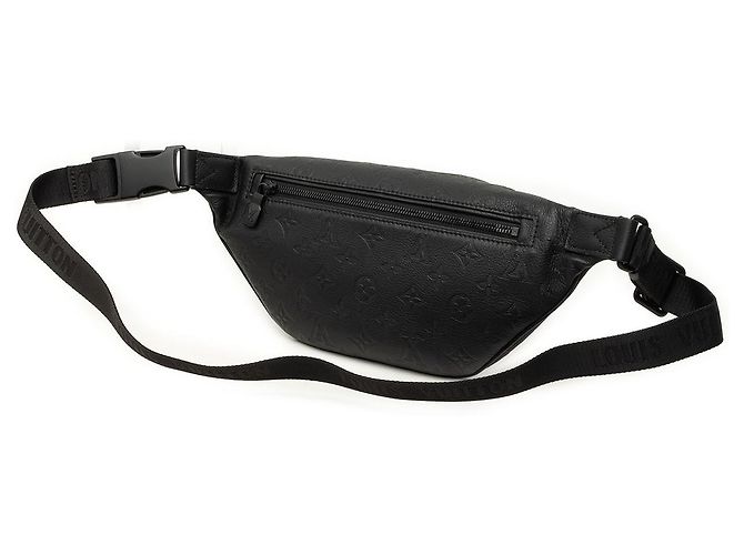 Bumbag Marsupio Louis Vuitton Black Monogram Shadow Discovery Nero - vista 2