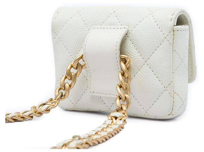 Borsa cintura a catena Chanel Melody in pelle caviar matelassé bianca - vista 2
