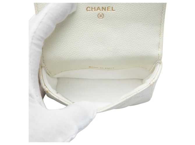 Borsa cintura a catena Chanel Melody in pelle caviar matelassé bianca - vista 4