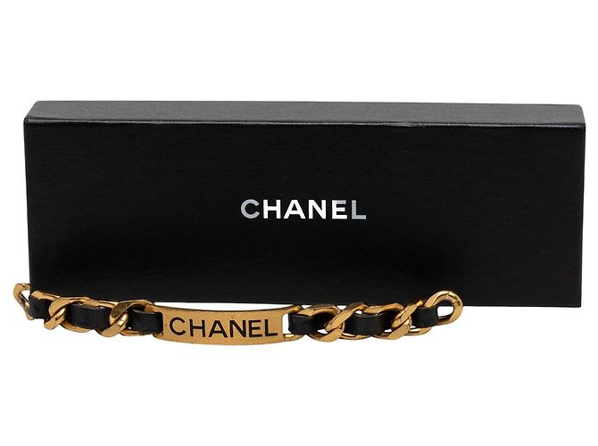 Bracciale a catena Chanel con placca logo in pelle di vitello e placcato oro D'oro - vista 7