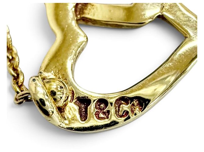 Tiffany & Co Collana Pendente Tiffany Triple Heart D'oro - vista 8