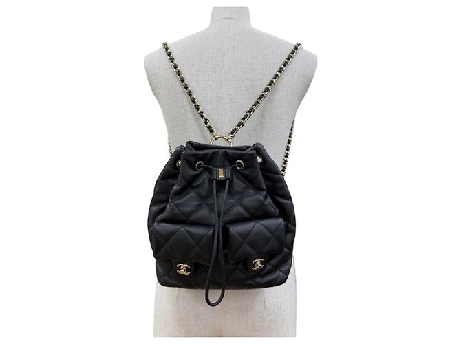 Chanel AS4342 gesteppter Kalbsleder-Rucksack Schwarz - Ansicht 3