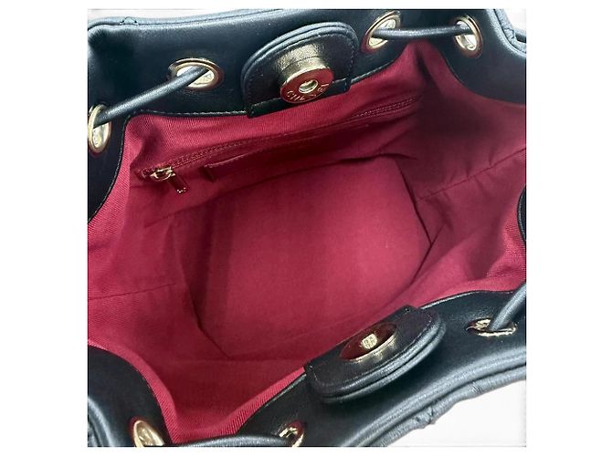 Chanel AS4342 gesteppter Kalbsleder-Rucksack Schwarz - Ansicht 7