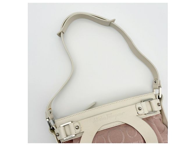 Borsa a tracolla Salvatore Ferragamo Gancini Rosa Bianco - vista 4