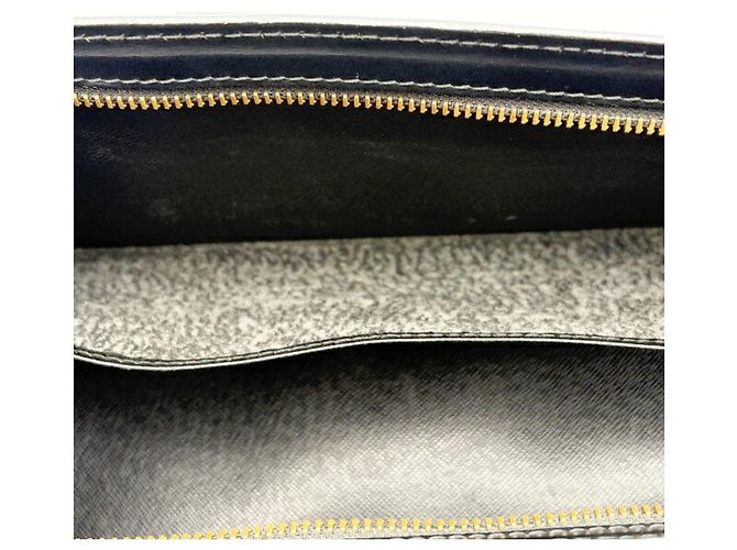 Borsa Louis Vuitton Epi Triangle Nero - vista 17
