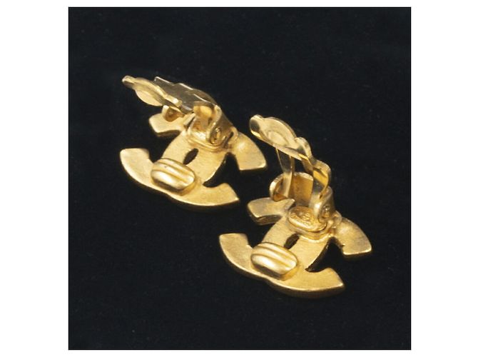 Orecchini a clip Chanel Coco Mark in oro D'oro - vista 5