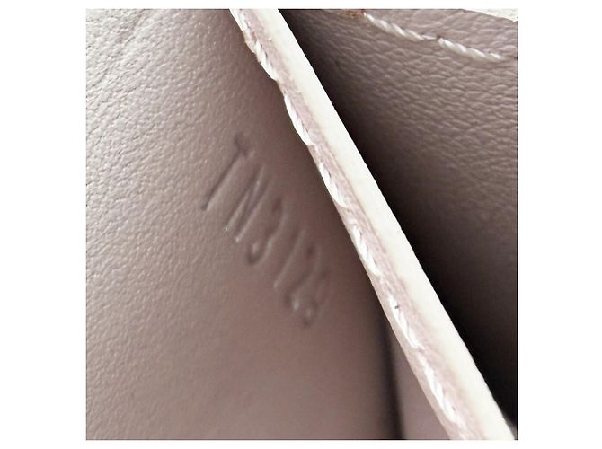Louis Vuitton Mahina Portefeuille Iris Compact - vista 12
