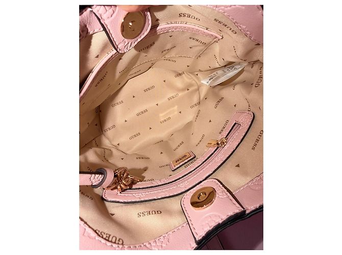 Borsa a tracolla Guess Carmella rosa cipria - vista 8