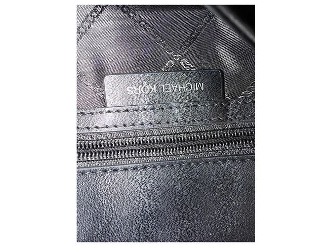 Borsa a tracolla in ecopelliccia nera Michael Kors Nero - vista 7