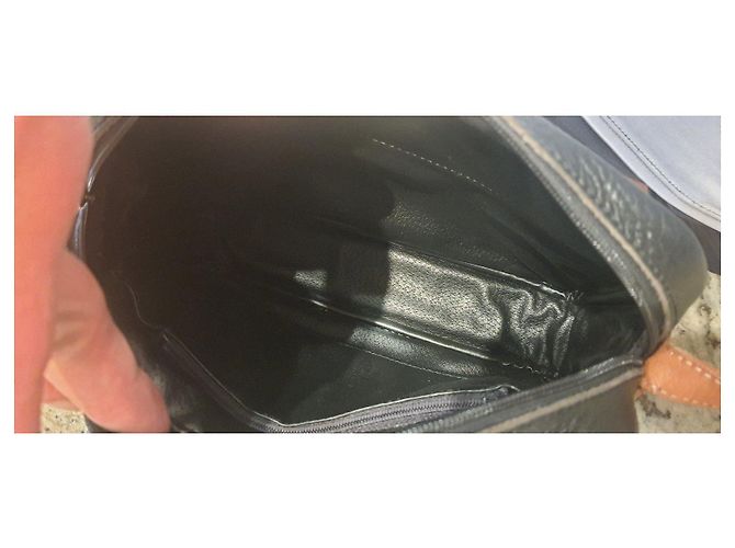 Courreges Borsa a tracolla in pelle nera e marrone Nero - vista 10