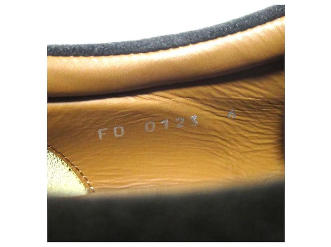 Louis Vuitton Derby Wildlederschuhe Braun - Ansicht 10