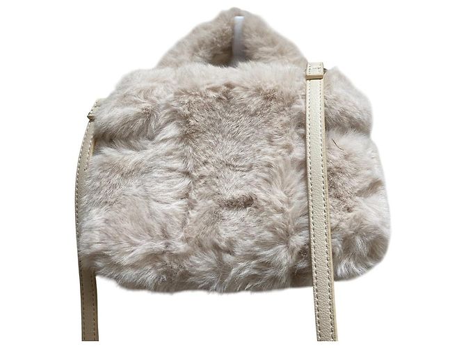 Autre Marque TSURU by Mariko Oikawa Bondi Eco Fur Shoulder Bag Crudo - vista 4