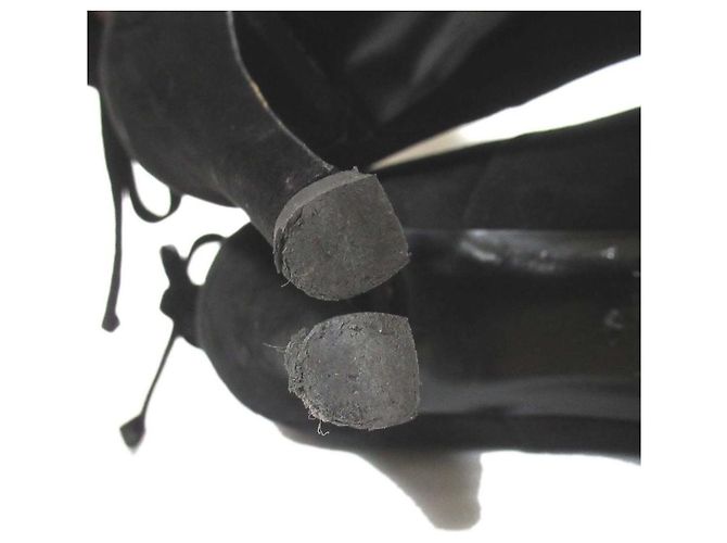 Stivaletti corti in camoscio Rockstud Valentino Garavani Nero - vista 9