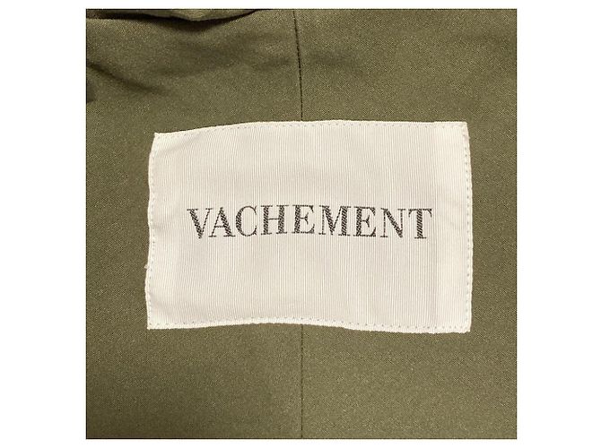 Autre Marque Abrigo poncho VACHEMENT de taffeta de shell reciclado Verde Caqui - vista 5