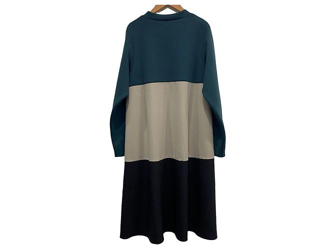 Autre Marque Vestido BEARDSLEY con espalda acampanada Negro Beige Verde - vista 2
