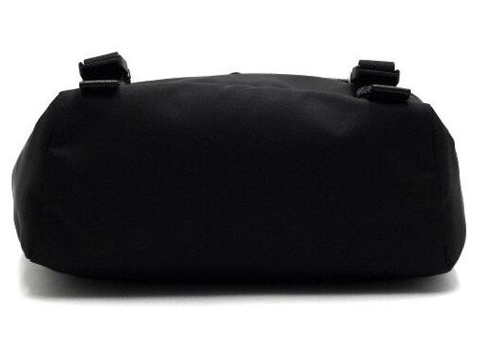Prada Borsa Messenger e Borsa a Tracolla in Re-Nylon Nero con Logo Argento - vista 7