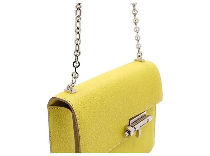Hermès Mini borsa crossbody con catena color Lime Giallo - vista 11