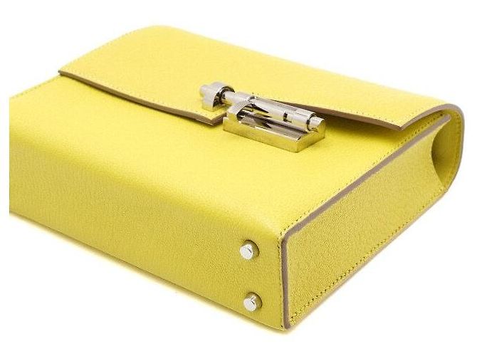 Hermès Mini borsa crossbody con catena color Lime Giallo - vista 9