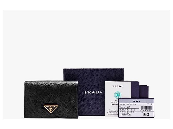 Gucci Saffiano Triangular Logo Black Women's Wallet - view 10