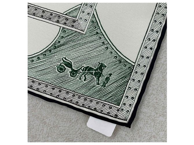 Hermès Bufanda Chevaux d'Hephaistos Cream/Green Verde - vista 6