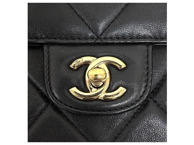 Chanel Borsa a Tracolla Season Chain Nera Nero - vista 10
