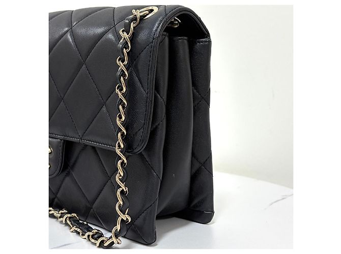 Chanel Borsa a Tracolla Season Chain Nera Nero - vista 6