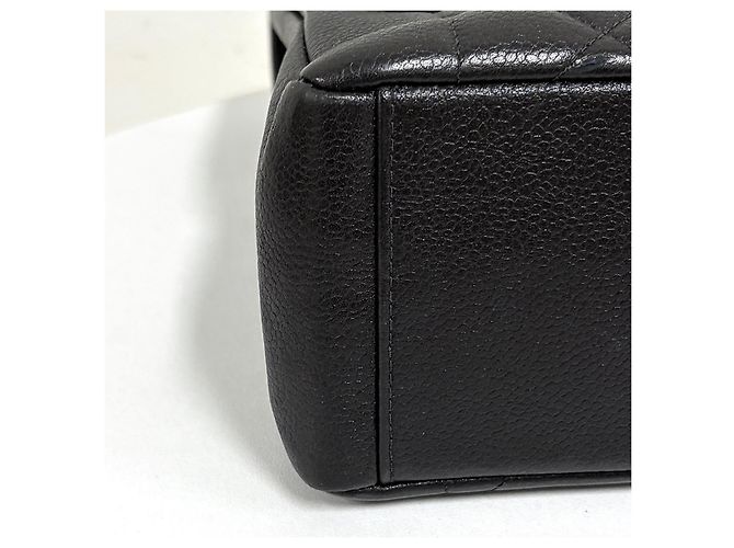 Chanel Borsa a tracolla con catena Diana in Caviar Nero - vista 11