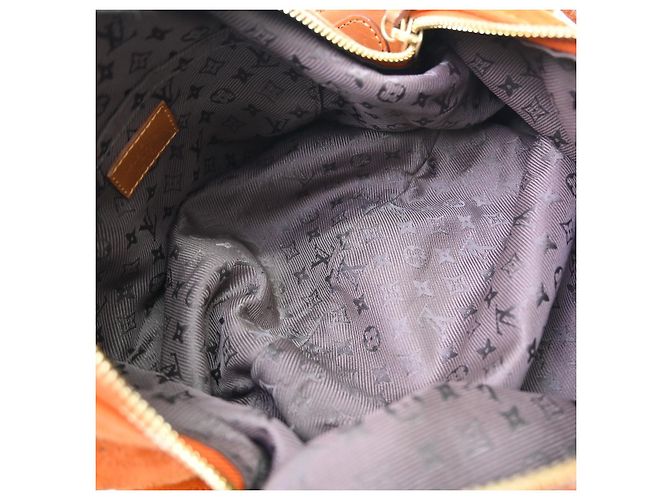 Louis Vuitton Onatah Hobo Suede GM Arancione - vista 3