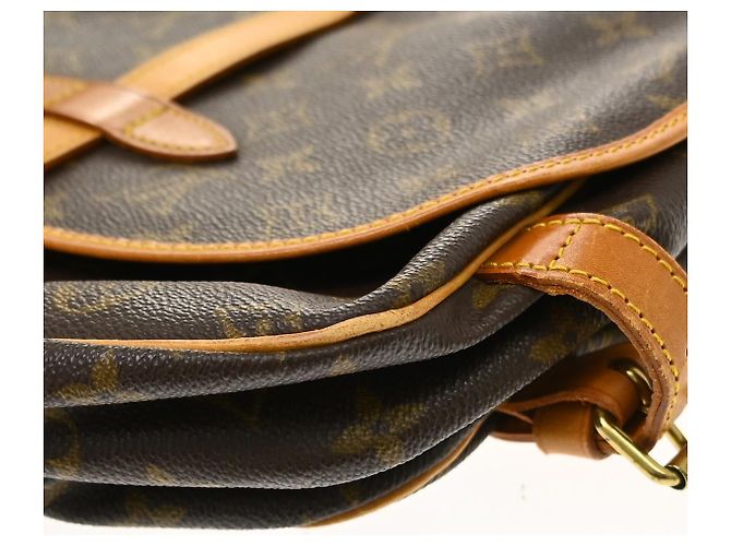 Louis Vuitton Saumur Monogram 30 Marrone - vista 7