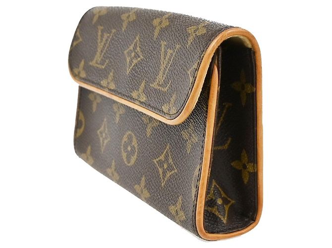 Louis Vuitton Florentine Waist Monogram Canvas medium Marrom - vista 3