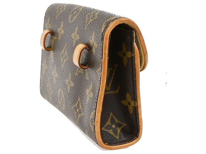 Louis Vuitton Florentine Waist Monogram Canvas medium Marrom - vista 4