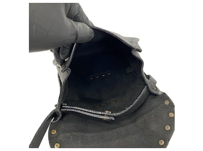 Céline Celine Blazon Triomphe Logo Mini Schultertasche aus Leder Schwarz - Ansicht 9