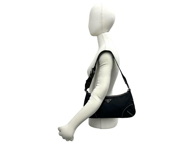 Bolsa de ombro Prada em nylon Tessuto e couro com placa de logo triangular Preto - vista 2