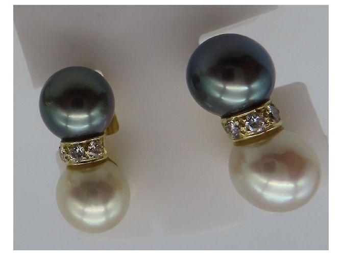 Cartier Perlen- und Diamantohrringe Weiß - Ansicht 4