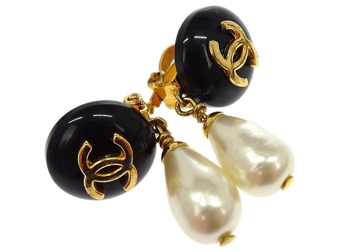 Orecchini Chanel CC Logo pendenti in perle artificiali e placcati oro D'oro - vista 4
