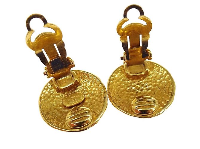 Chanel Vintage Orecchini a clip rotondi CC in metallo D'oro - vista 2