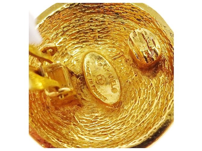 Chanel Vintage Round CC Clip-On Metal D'oro - vista 4