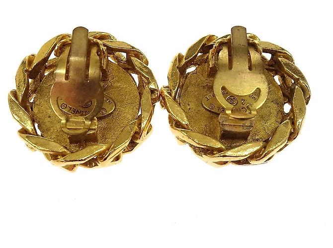 Chanel Vintage CC Round Clip-On Metal with Crystals D'oro - vista 3