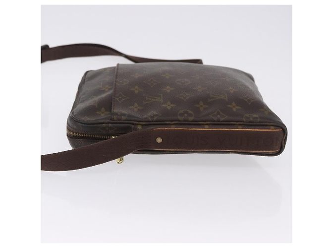 Louis Vuitton Trotteur Beaubourg Monogram Canvas Marrone - vista 4