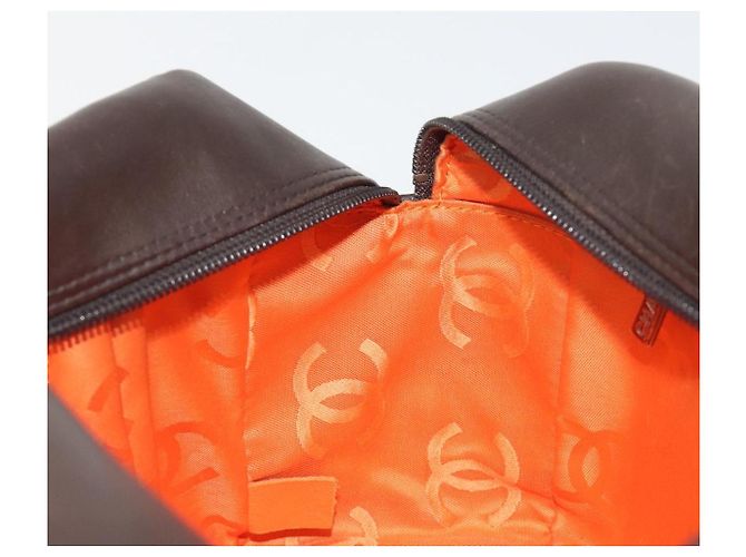 Borsa Bowling Matelassé CHANEL Linea Cambon in Pelle Marrone Scuro CC Auth 198322SAV Argento - vista 19