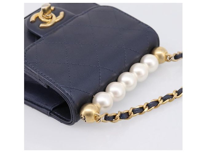 Borsa CHANEL Mini Matelasse Chain Pearl Bag Goatskin Navy Gold CC Auth 197060SAM D'oro Blu navy - vista 6