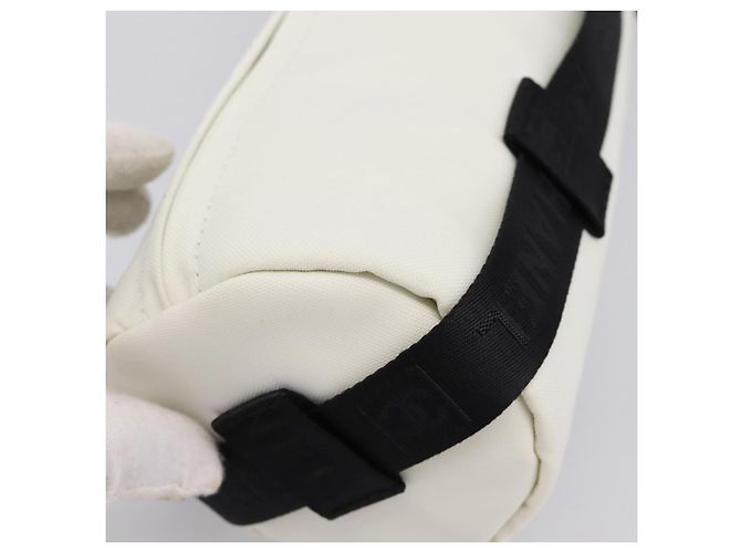 CHANEL Sport-Getränkehalter Nylon White Black CC Auth ka5764A Schwarz Weiß - Ansicht 12