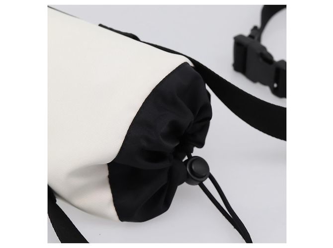 CHANEL Sport-Getränkehalter Nylon White Black CC Auth ka5764A Schwarz Weiß - Ansicht 6