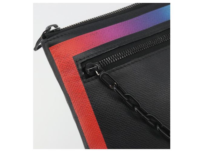 LOUIS VUITTON taiga rainbow Chain Pochette A4 Bag Black M30347 LV Auth 195606A Nero - vista 13