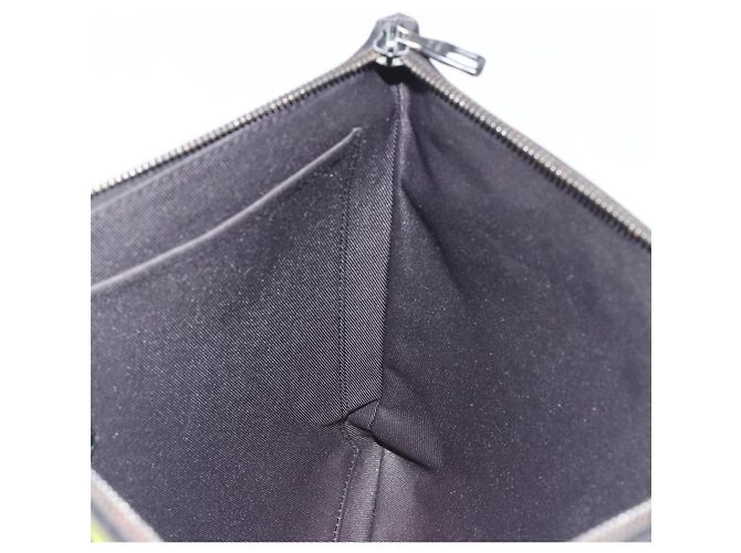 LOUIS VUITTON taiga rainbow Chain Pochette A4 Bag Black M30347 LV Auth 195606A Nero - vista 17