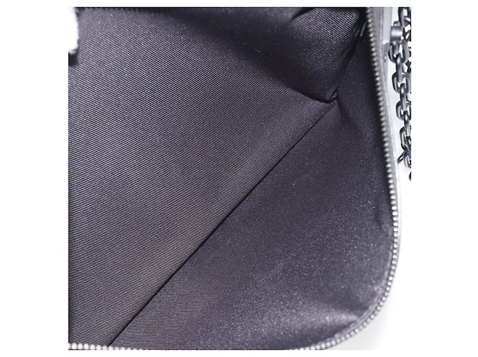 LOUIS VUITTON taiga rainbow Chain Pochette A4 Bag Black M30347 LV Auth 195606A Nero - vista 20