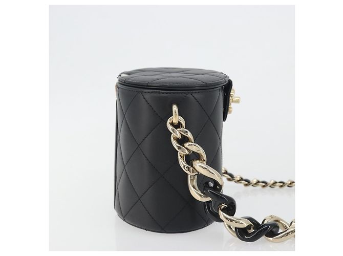 CHANEL Matelasse Chain Shoulder Vanity Bag aus schwarzem Lammleder CC Auth 198651SAM - Ansicht 5